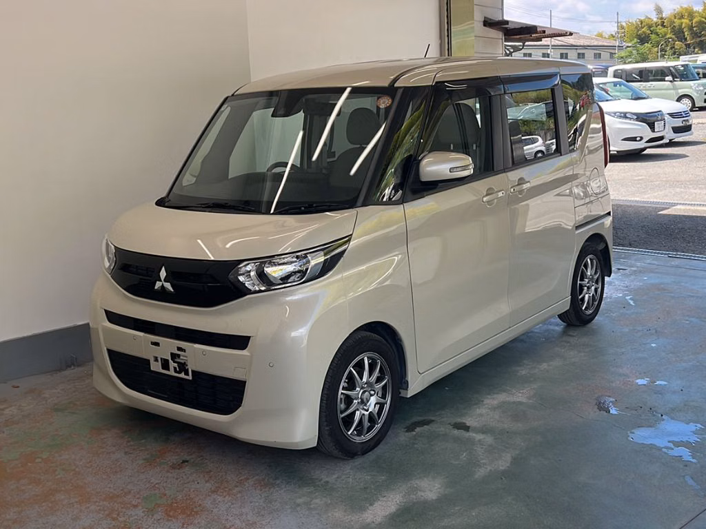 MITSUBISHI EK SPACE
