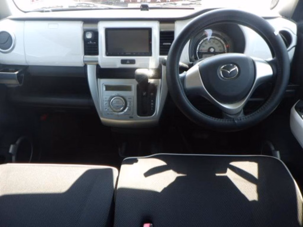 MAZDA FLAIR CROSSOVER