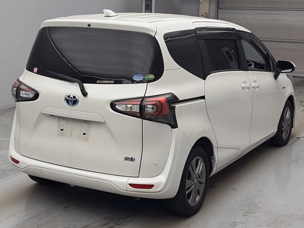 TOYOTA SIENTA