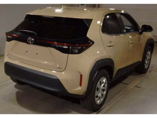 TOYOTA YARIS CROSS