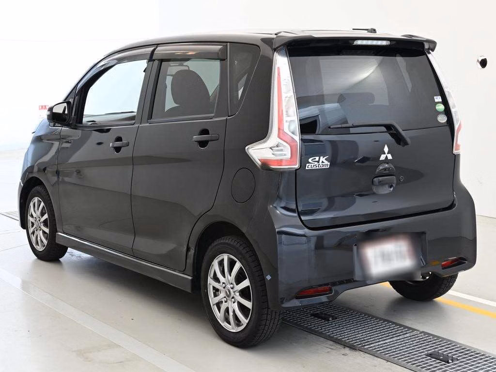 MITSUBISHI EK CUSTOM