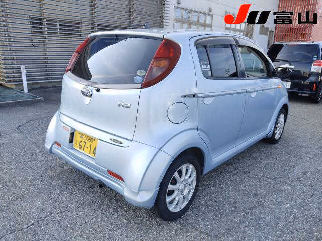SUBARU R2