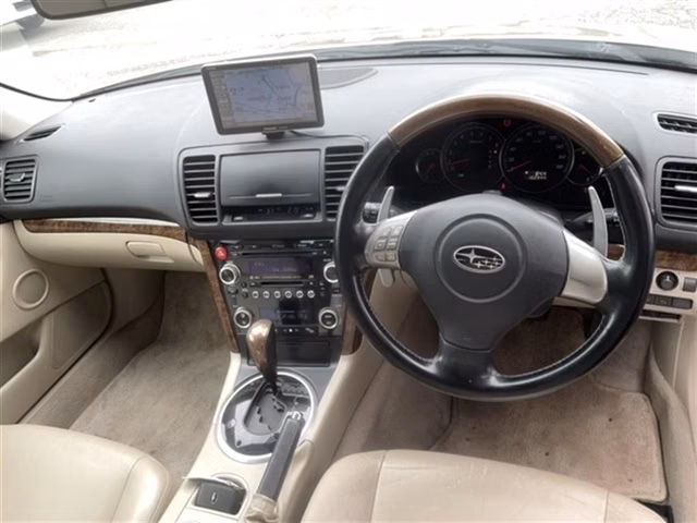 SUBARU OUTBACK