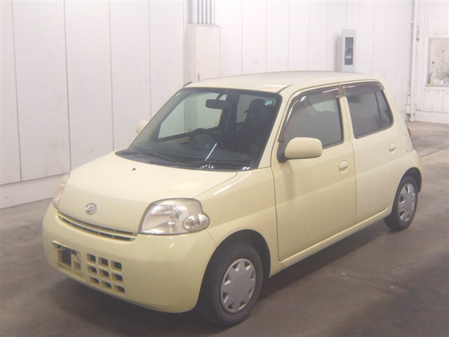 DAIHATSU ESSE