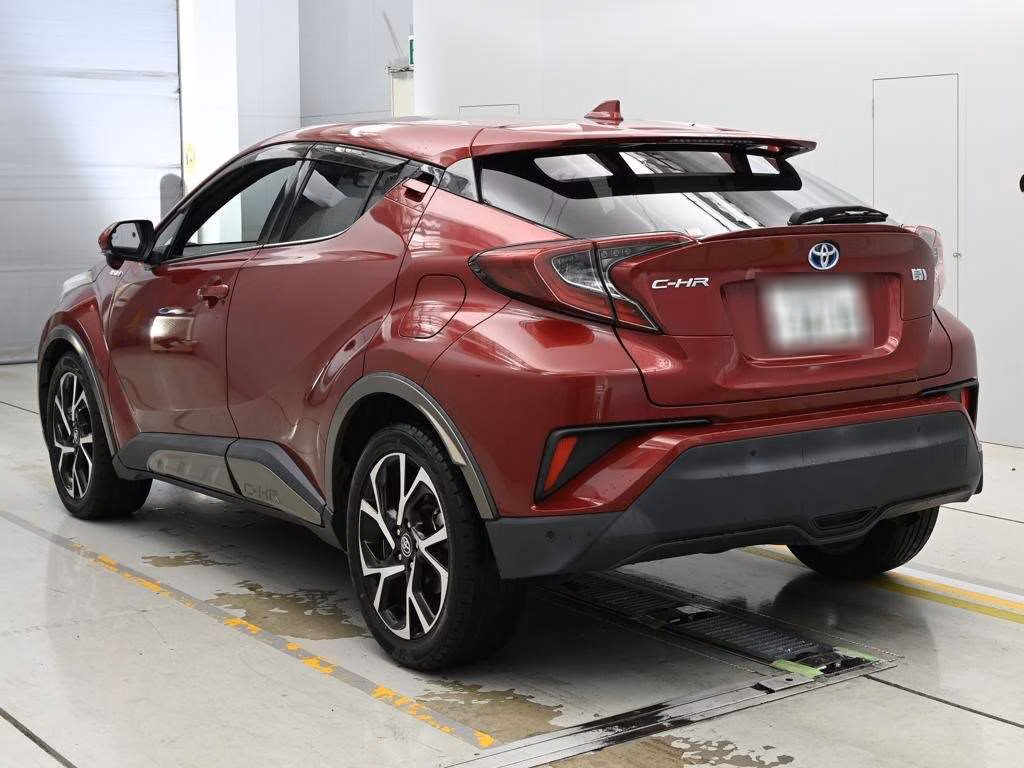 TOYOTA C-HR