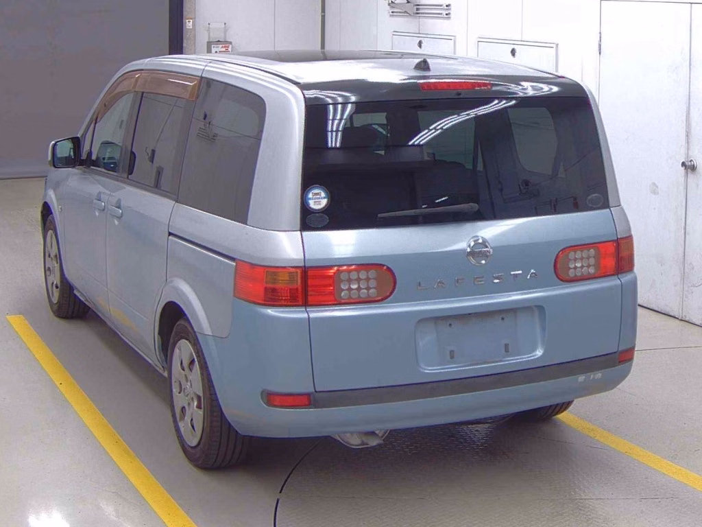 NISSAN LAFESTA