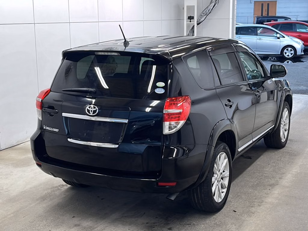 TOYOTA VANGUARD