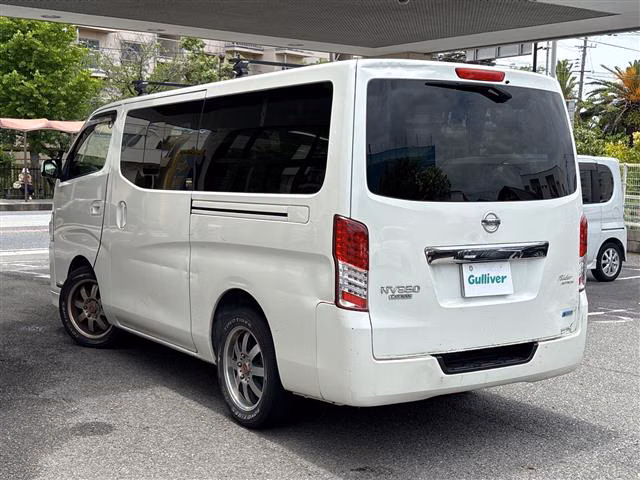 NISSAN NV350 CARAVAN