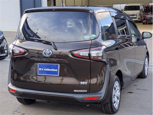 TOYOTA SIENTA