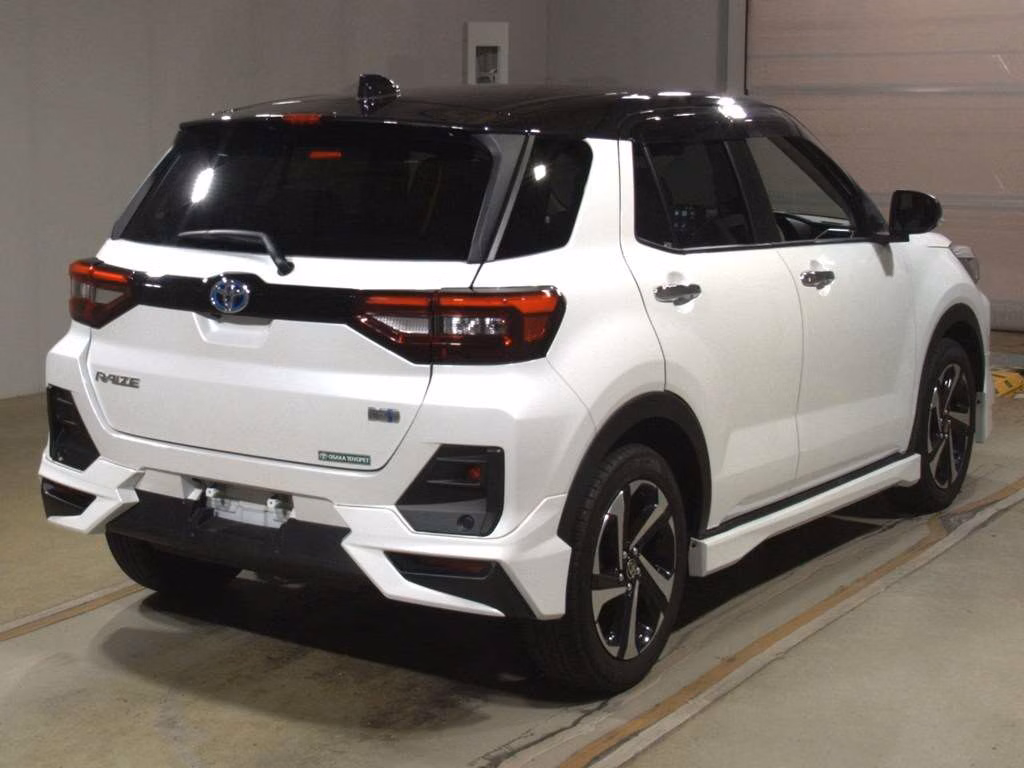 TOYOTA RAIZE