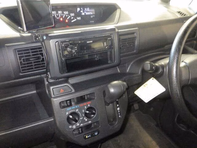 DAIHATSU HIJET CADDIE