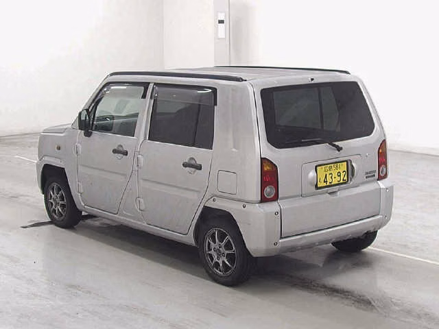 DAIHATSU NAKED