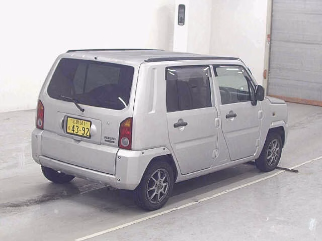 DAIHATSU NAKED