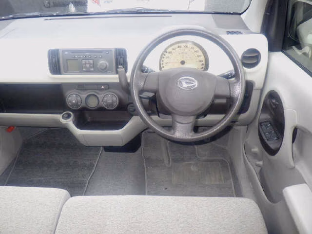 DAIHATSU BOON