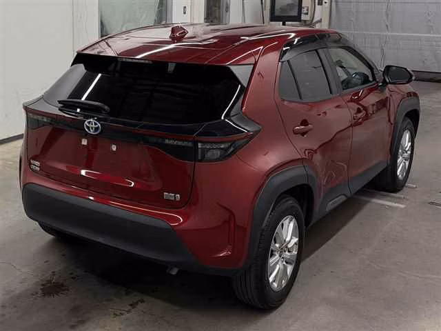 TOYOTA YARIS CROSS