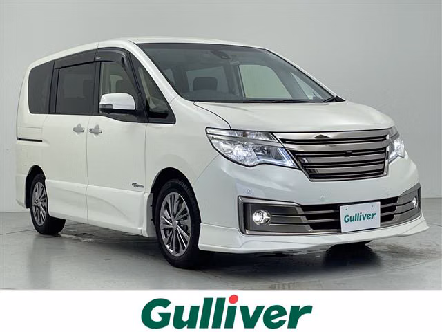 NISSAN SERENA