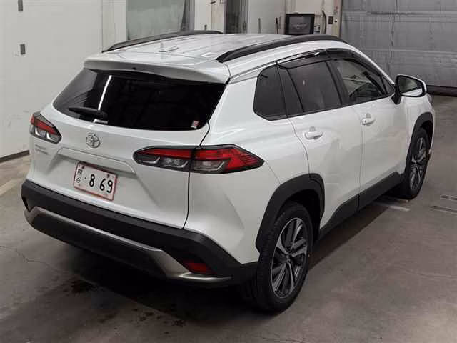 TOYOTA COROLLA CROSS