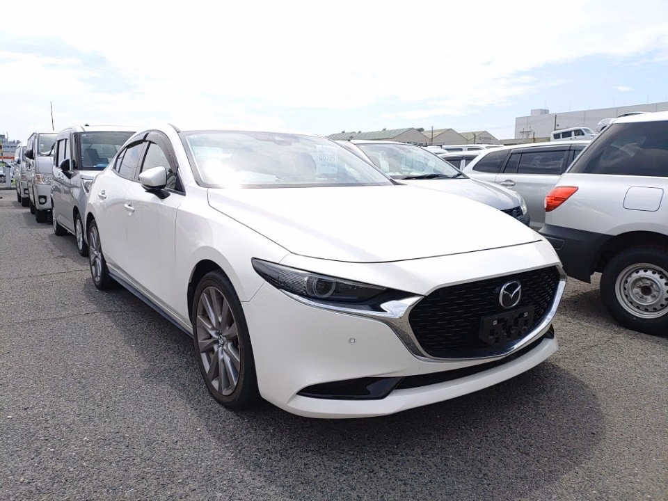 MAZDA MAZDA3