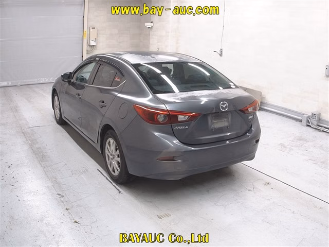 MAZDA AXELA