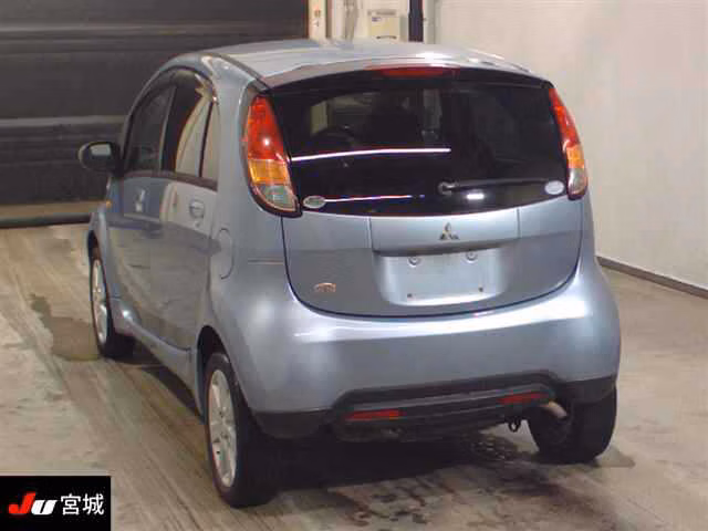 MITSUBISHI I