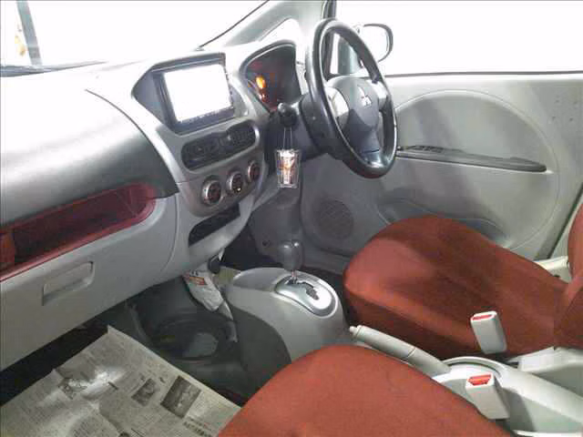 MITSUBISHI I
