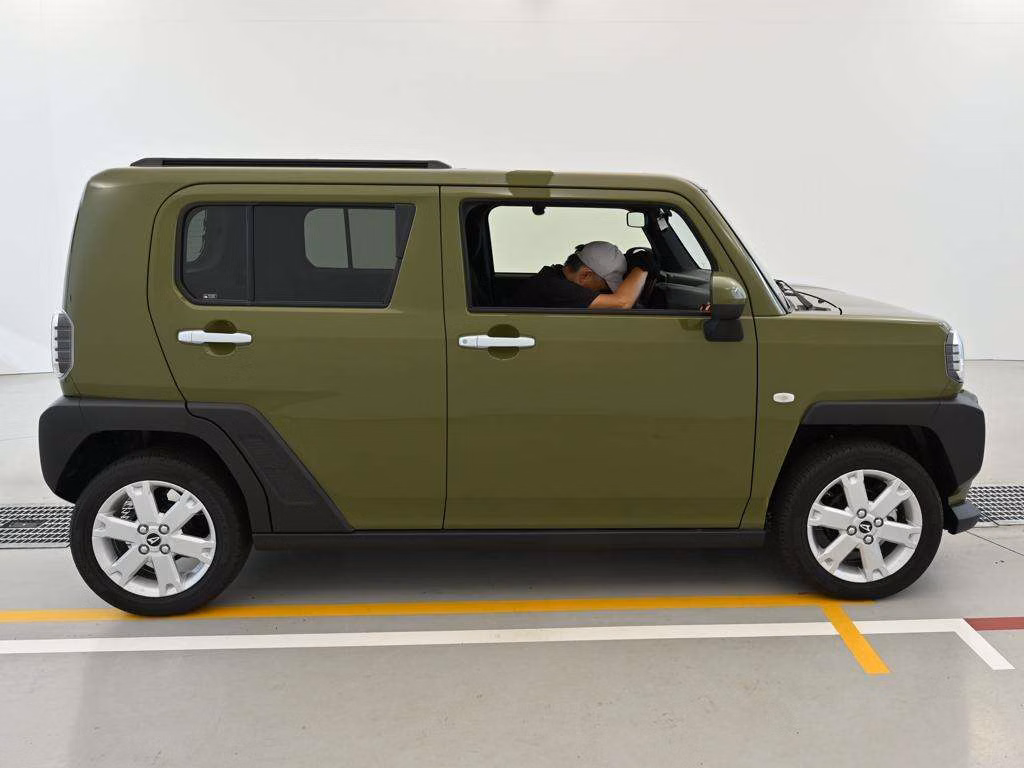 DAIHATSU TAFT