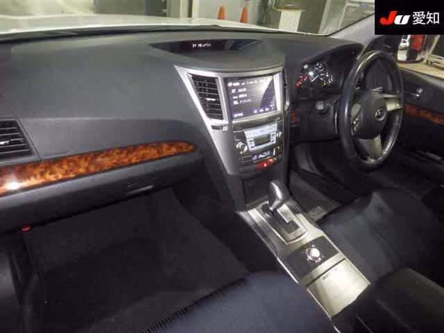 SUBARU LEGACY