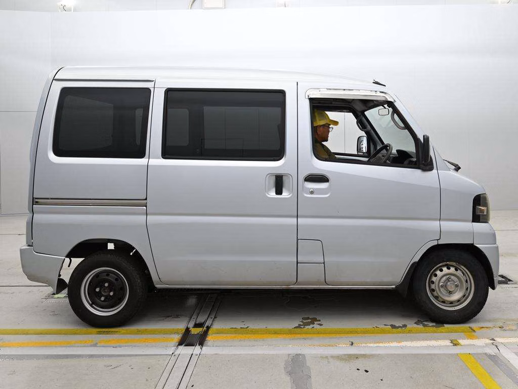 MITSUBISHI MINICAB