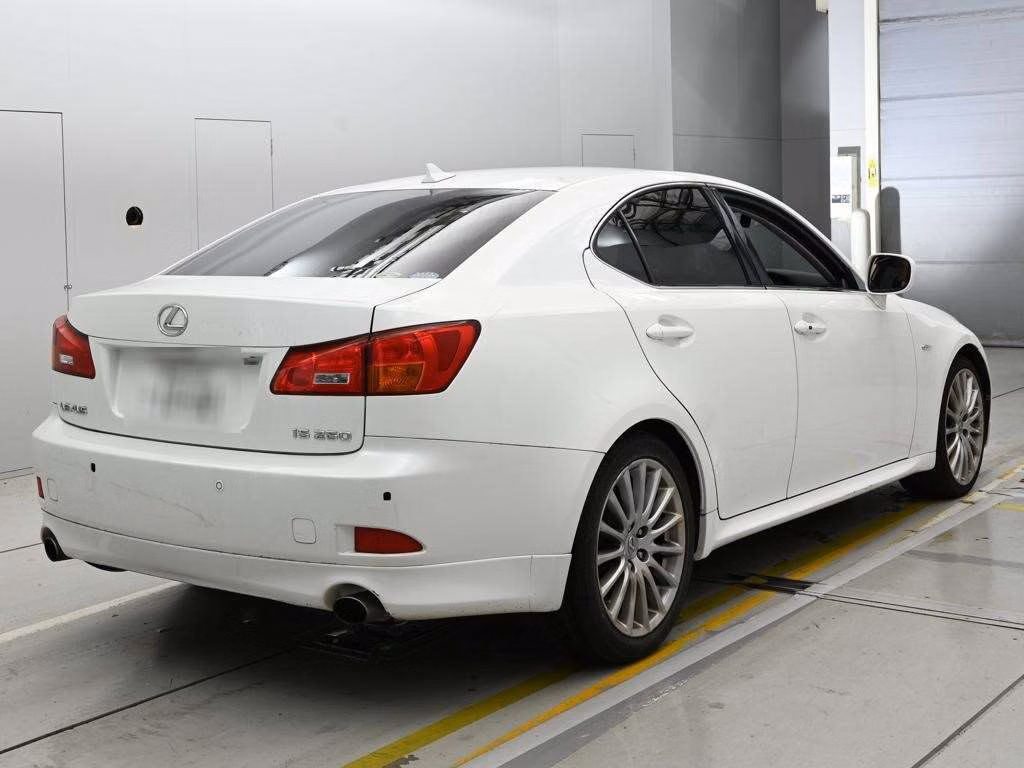 LEXUS IS250
