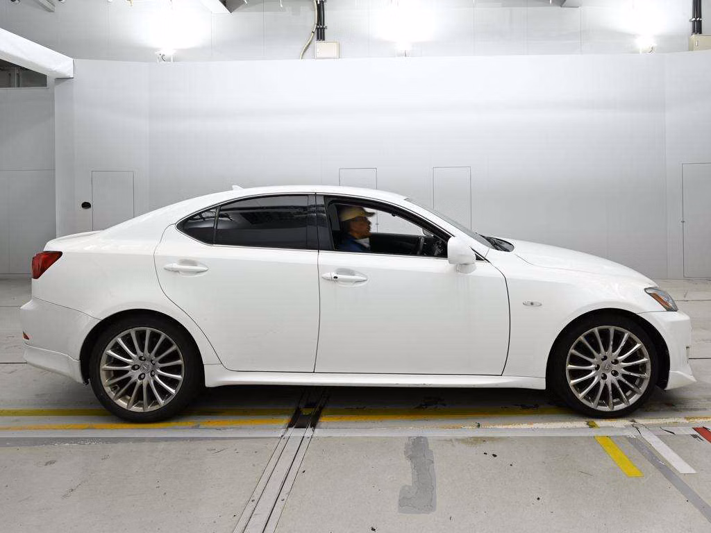 LEXUS IS250