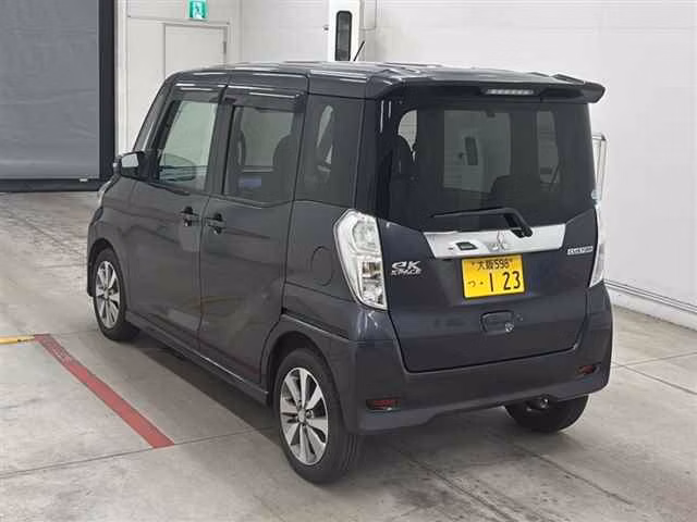 MITSUBISHI EK SPACE