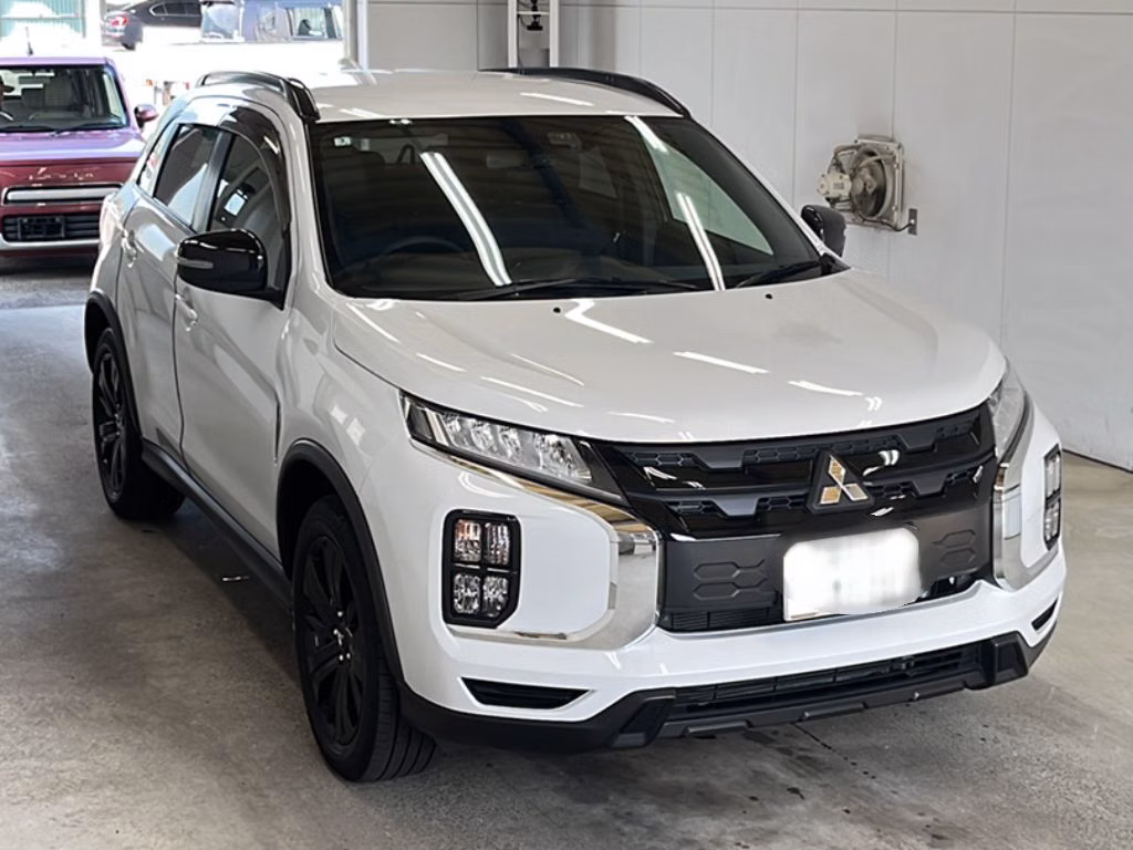 MITSUBISHI RVR