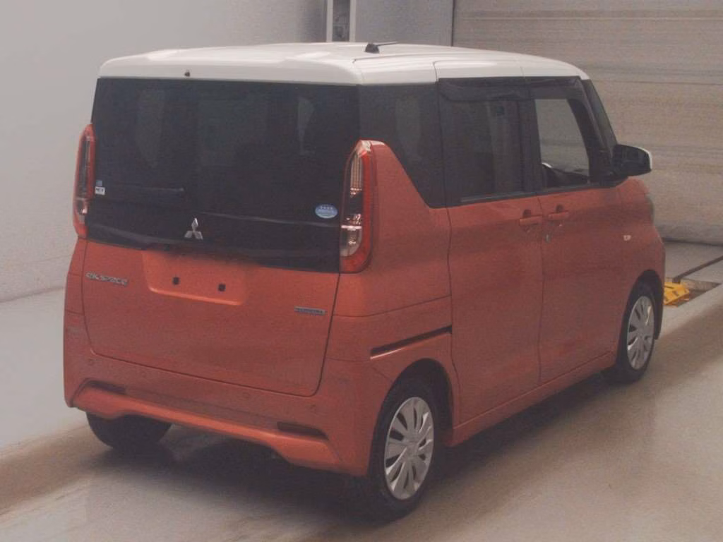MITSUBISHI EK SPACE