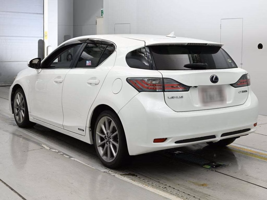 LEXUS CT200H
