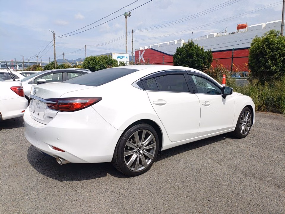 MAZDA MAZDA6