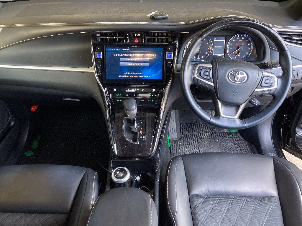 TOYOTA HARRIER