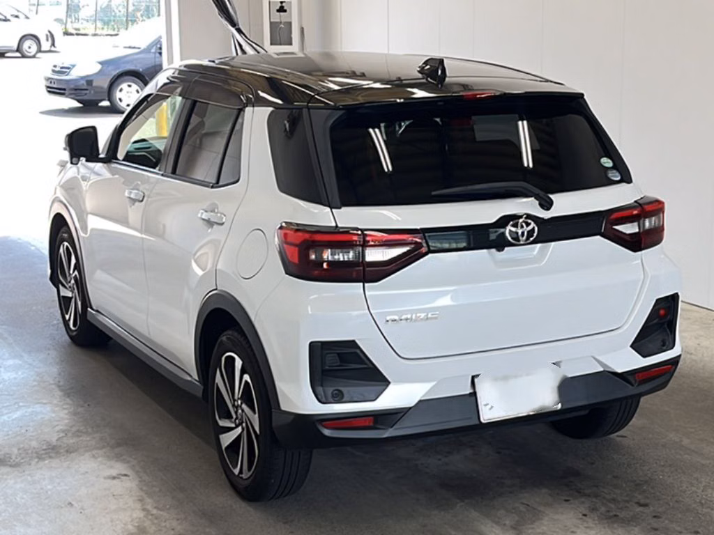 TOYOTA RAIZE