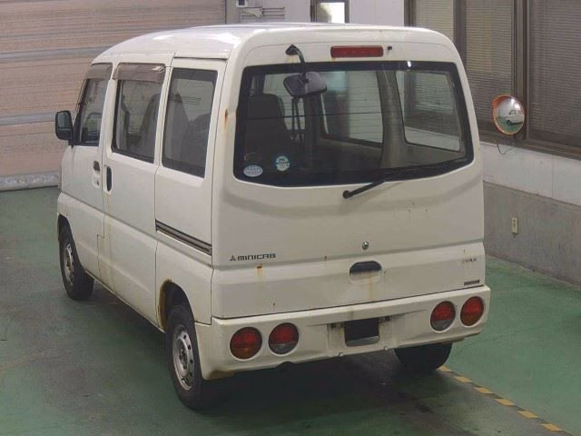 MITSUBISHI MINICAB