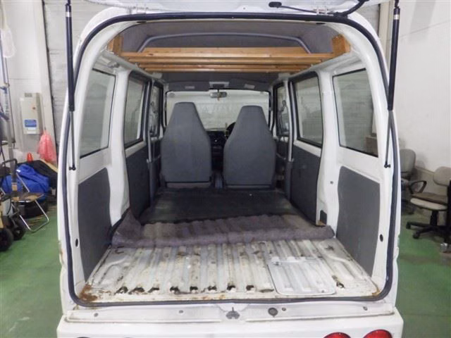 MITSUBISHI MINICAB