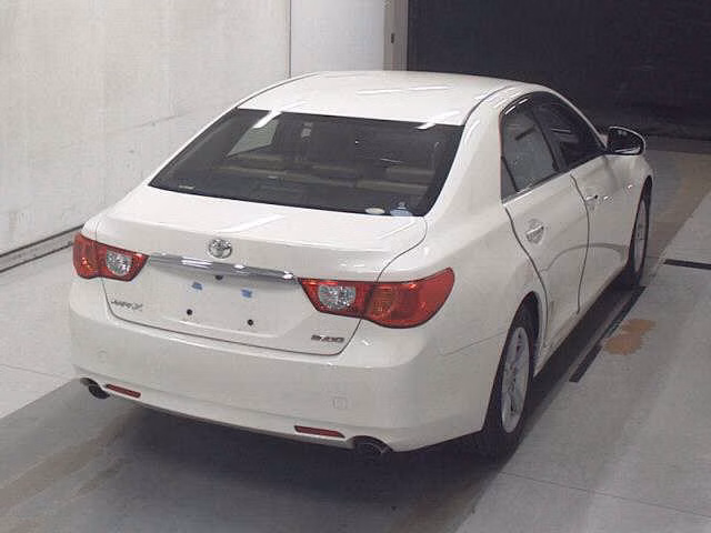 TOYOTA MARK X