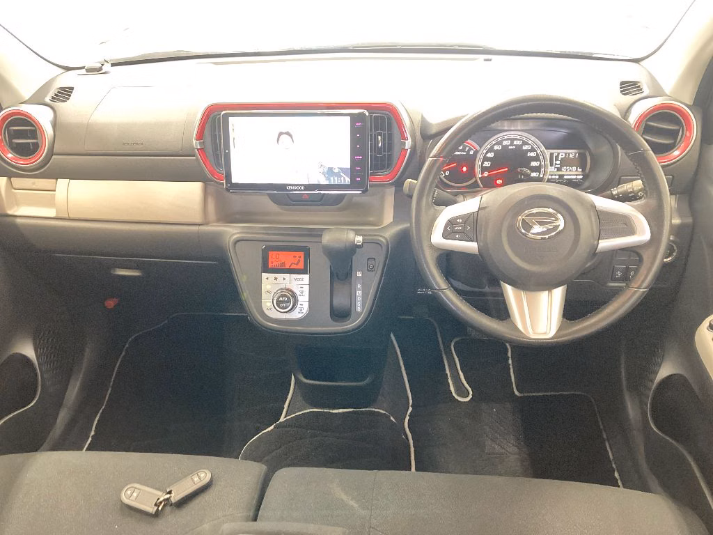 DAIHATSU BOON