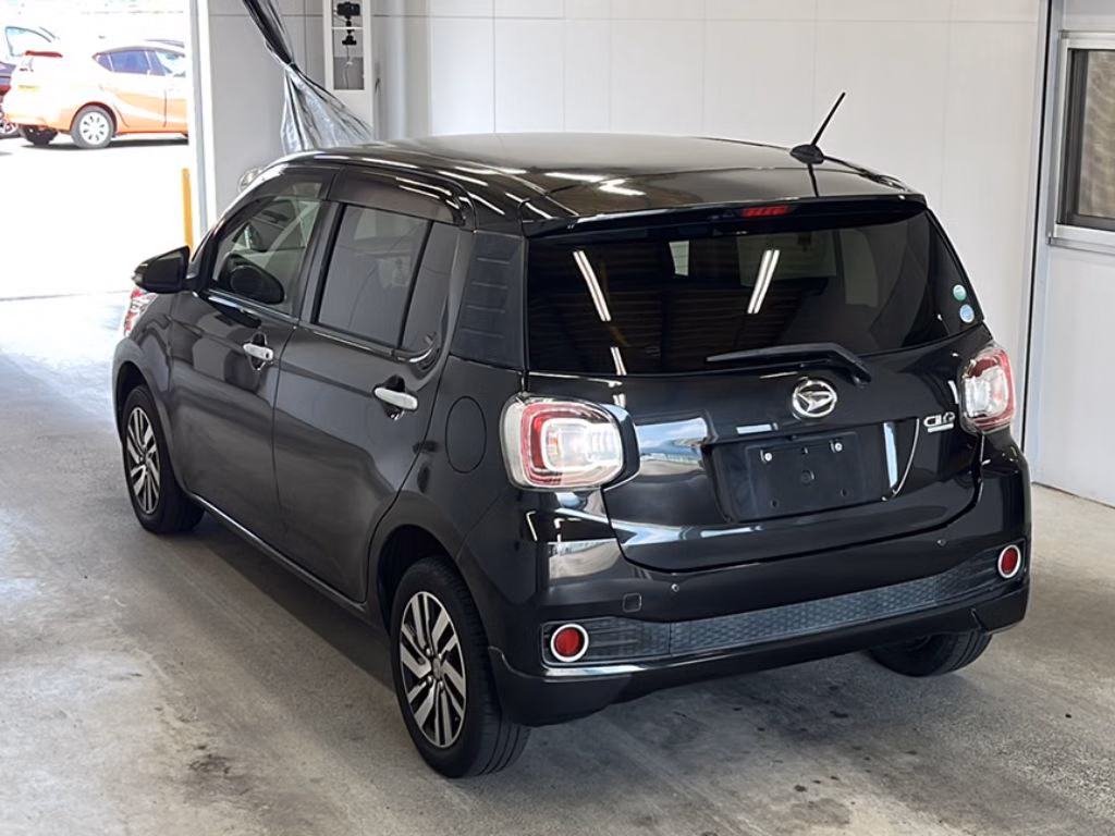 DAIHATSU BOON
