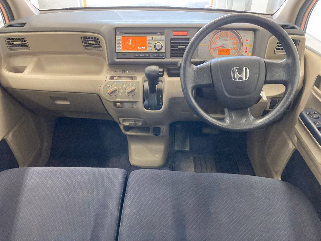 HONDA LIFE