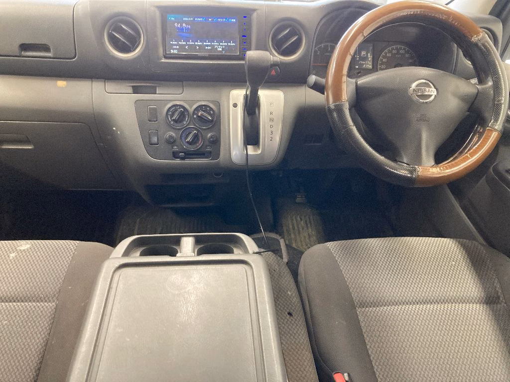 NISSAN NV350 CARAVAN