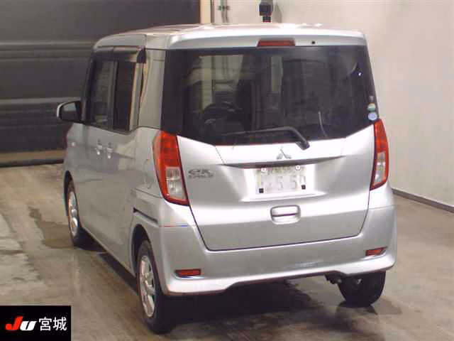 MITSUBISHI EK SPACE