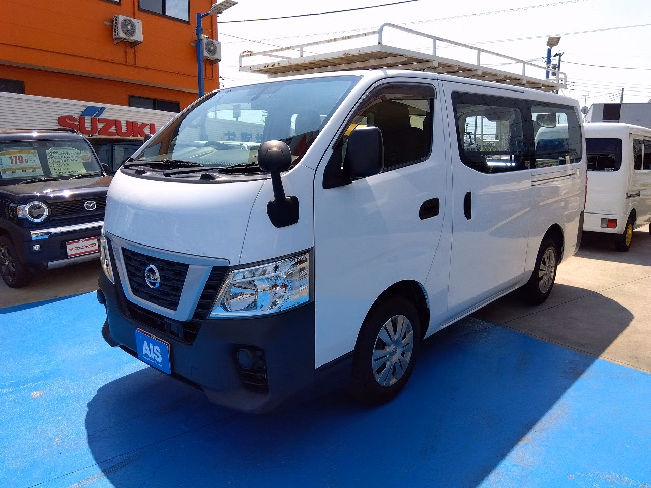 NISSAN NV350 CARAVAN