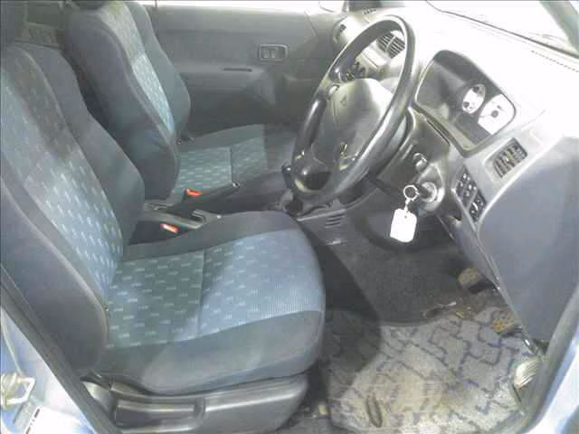 DAIHATSU TERIOS KID