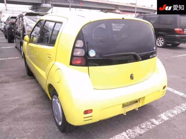 TOYOTA WILL CYPHA
