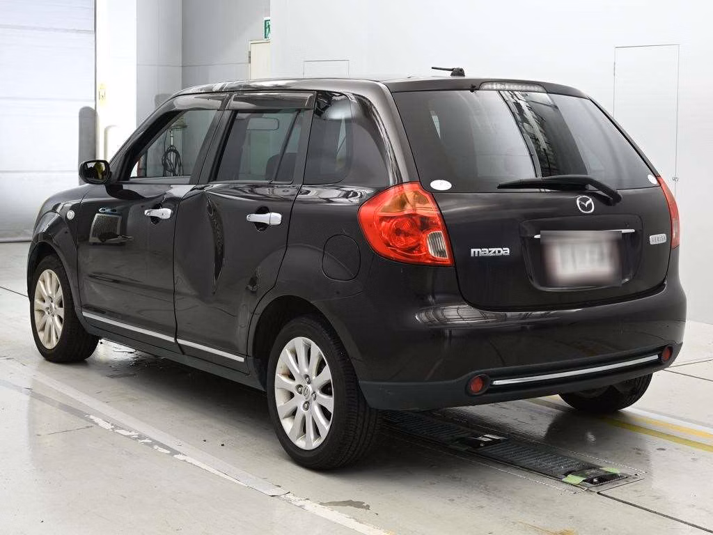 MAZDA VERISA