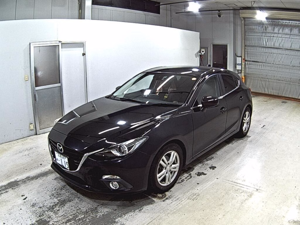 MAZDA AXELA